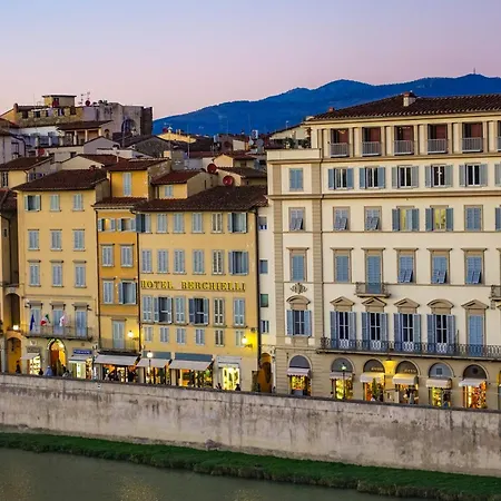 아파트 Ponte Vecchio View Luxury 피렌체