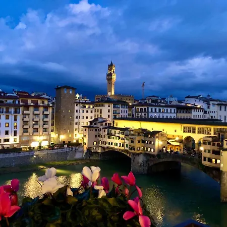 아파트 Ponte Vecchio View Luxury 피렌체