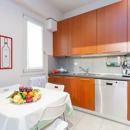 Ponte Vecchio View Luxury Apartment Florence