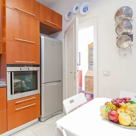 Ponte Vecchio View Luxury Apartment Florence