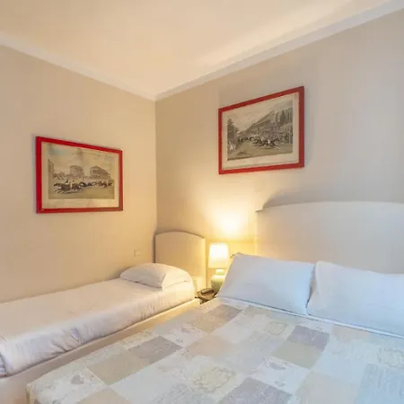 Ponte Vecchio View Luxury شقة *